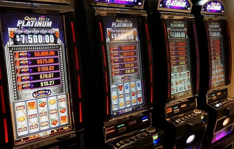 Las estrategias matemáticas en las tragamonedas: ¿es posible vencer al sistema?