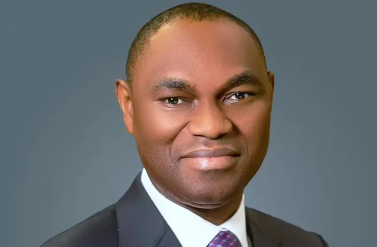 Un funcionario de Nigeria comparó la inflación de la Argentina con la de su país : "No nos va tan mal"