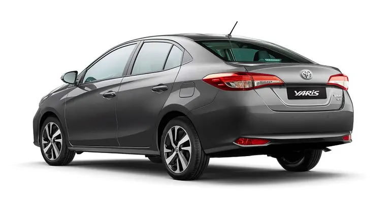 Cuál auto es mejor: Hyundai Accent o Toyota Yaris