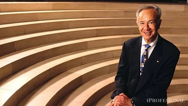 Escapó del comunismo, fue camarero y se convirtió en un pilar del Silicon Valley