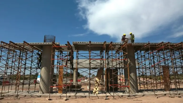 Nuevo puente sobre el río: qué provincia confirmó la obra clave para unir localidades
