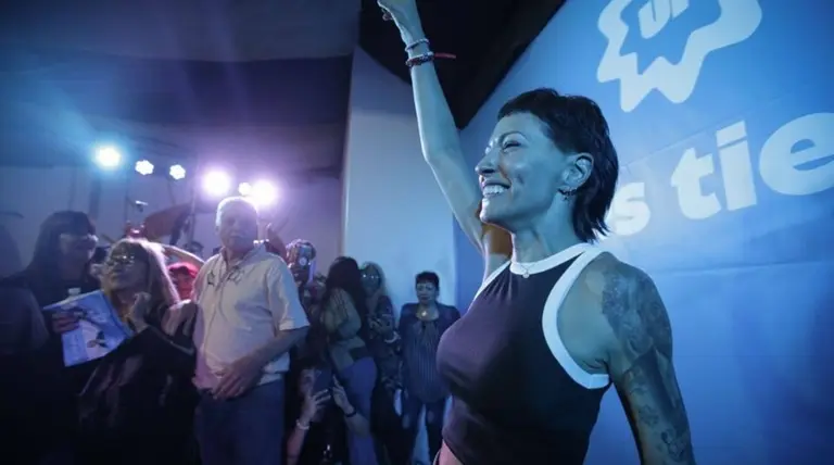 Por paliza, Mayra Mendoza logró la reelección en Quilmes: "Me comprometo a seguir trabajando de sol a sol"
