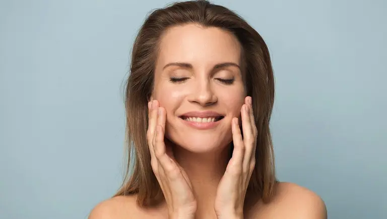 Nutrición y Belleza: Cómo tu dieta se refleja en tu piel