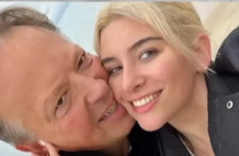 Juan Nápoli, un poderoso banquero y político, complicado por la denuncia de una ex amante