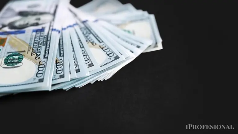 ¿Cuáles son los dólares que dejan de circular y qué pasa con los billetes viejos?