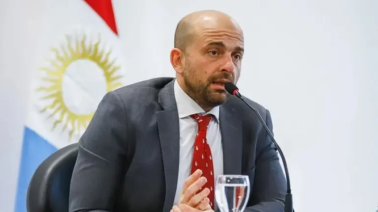 Un hombre de Schiaretti será el secretario de Transporte de Milei: deberá resolver caso Aerolíneas, tarifas y subsidios