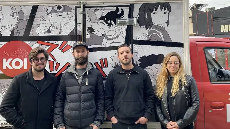 Estos amigos se jugaron sus ahorros, adaptaron la comida asiática al paladar argentino y la pegaron