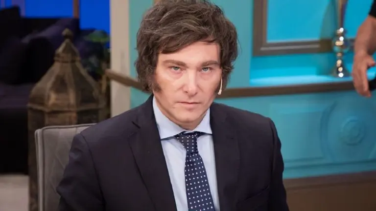 "Esto es una República", fuerte cuestionamiento al mega DNU de Milei por parte de la oposición