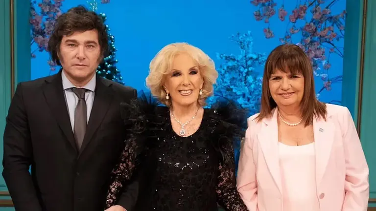 "No quiero irme de este mundo sin ver a mi país floreciente": Mirtha Legrand lloró con Javier Milei y le hizo un pedido desesperado
