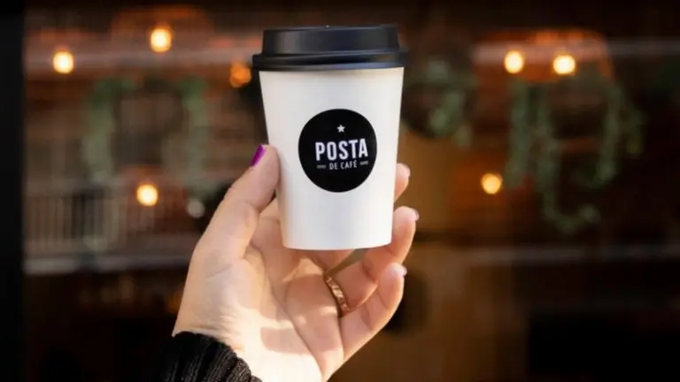 Cuánta plata hay que invertir en una franquicia de café de especialidad y en qué plazos la recuperás