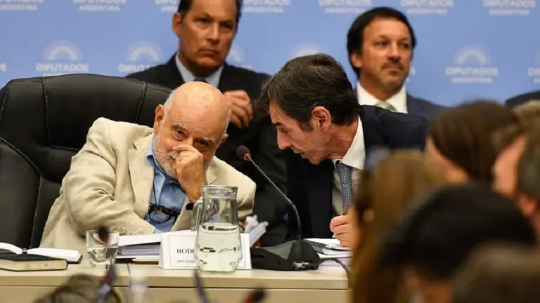 Ley ómnibus en Diputados: entre duros cruces, debatieron el proyecto que Milei envió al Congreso