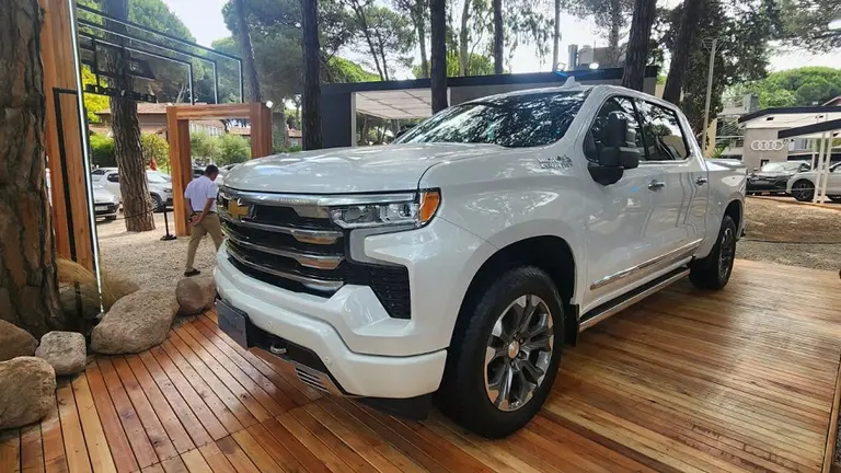Chevrolet Silverado fue confirmada para Argentina: cuándo llega y cuáles son las camionetas rivales