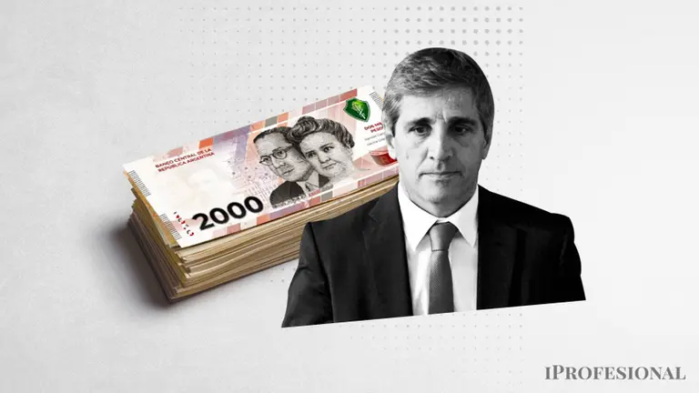 Luis Caputo le anticipó a los empresarios a partir de qué mes "van a escasear los pesos"