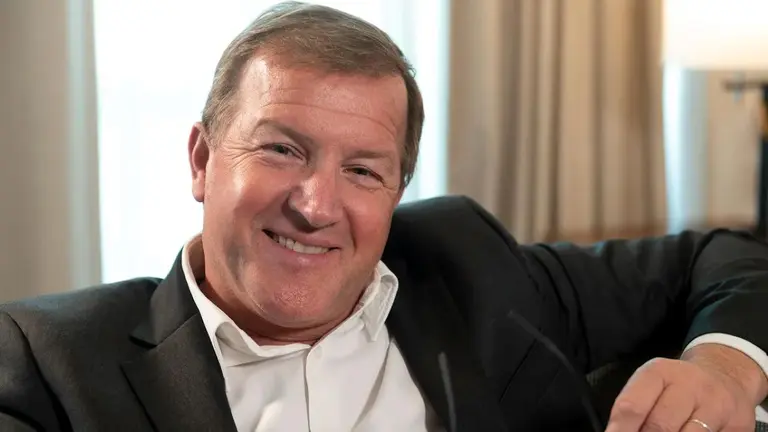 Eduardo Serenellini vuelve a tener rango de ministro, tras las idas y vueltas del Gobierno