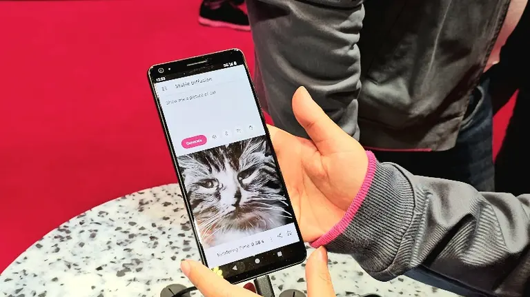 La inteligencia artificial brilla en el congreso mundial de móviles de Barcelona