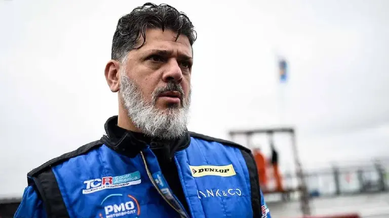 El "Señor del Tabaco" reconoció que no paga un impuesto clave y apuntó contra la prensa