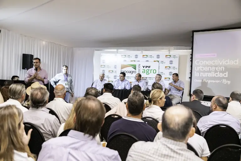 Expoagro 2024: Telecom realizó el lanzamiento del primer cluster de conectividad rural en los partidos de Pergamino y Rojas