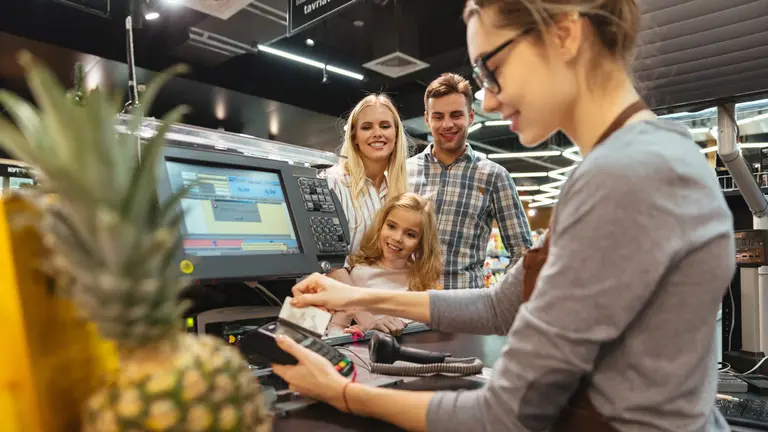 Cuáles son las promociones vigentes en junio para aprovechar descuentos y ahorrar plata en supermercados