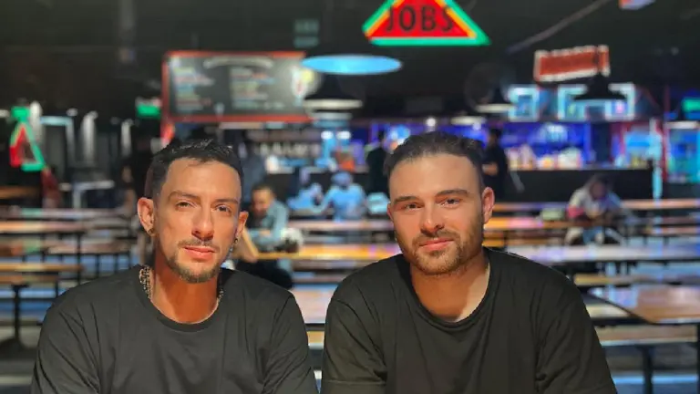 Reabrió el icónico bar Jobs en Boedo y planea expandirse con un plan de franquicias