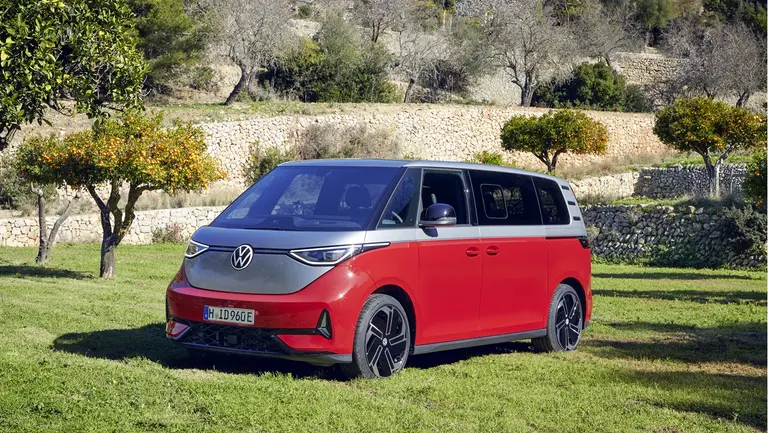 Volkswagen lanza la nueva Kombi y sigue haciendo historia