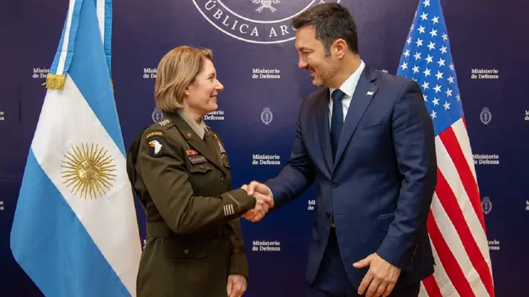 Citan a Petri al Congreso para que explique la instalación en Ushuaia de una base naval junto a Estados Unidos