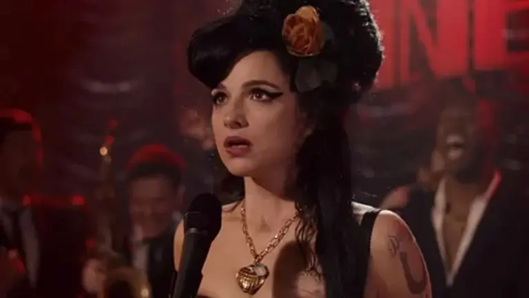Se estrenó "Back to Black", la película sobre la vida de Amy Winehouse: mirá el trailer