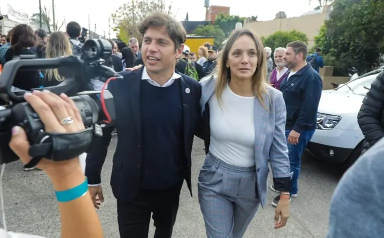Axel Kicillof y Malena Galmarini, en la mira por cooperativas millonarias: el lado B de otra "caja negra" de la política