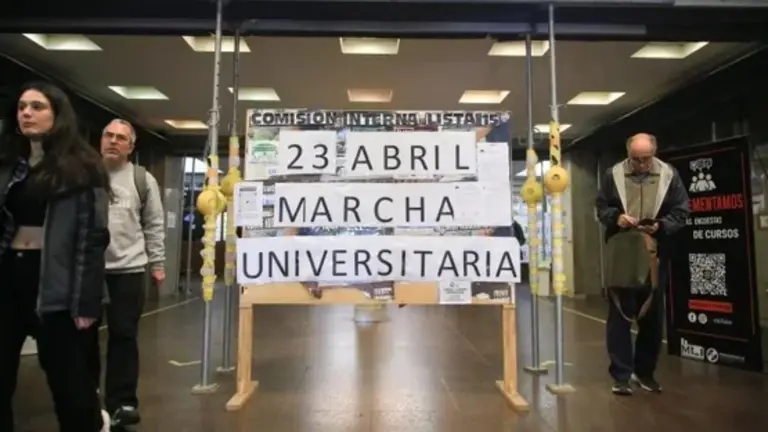 Políticos que irán a la marcha universitaria: "Que aparezcan es lo mejor que nos puede pasar"