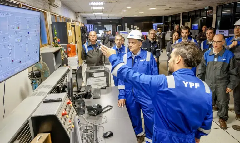 Empleados de YPF