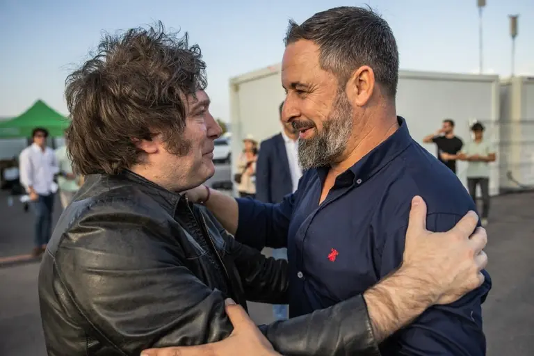 Santiago Abascal calificó de interesante el encuentro con Javier Milei: "Los argentinos tienen un gran presidente"