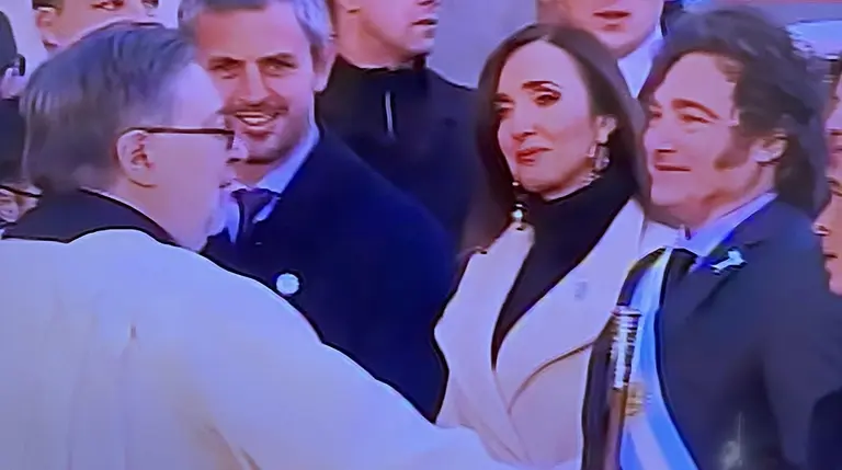 Milei participó del Tedeum en la Ciudad y viaja a Córdoba