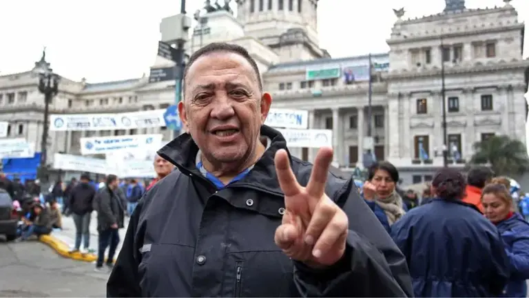 VIDEO | La insólita defensa de D'Elía a Fernando Espinoza: "Hubo un abuso de la mujer al hombre"
