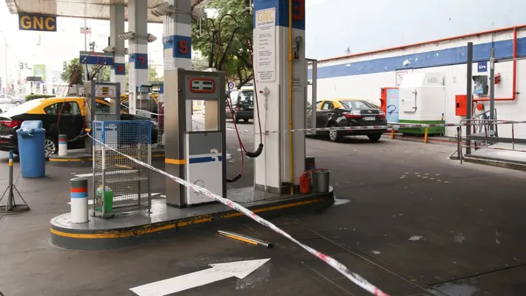 Cortan el gas a industrias, GNC y limitan exportaciones por récord de demanda en medio de la ola polar