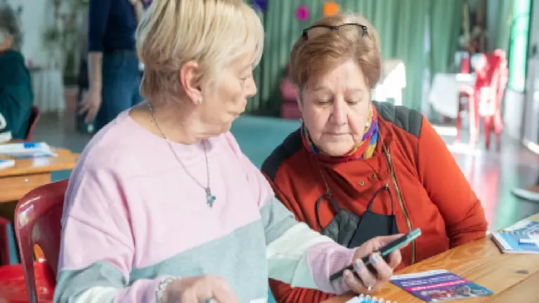Qué nuevos beneficios tienen los jubilados de PAMI y cómo acceder a descuentos