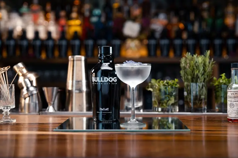 Un clásico que continúa vigente en las barras y celebra su día  el 19 de junio.