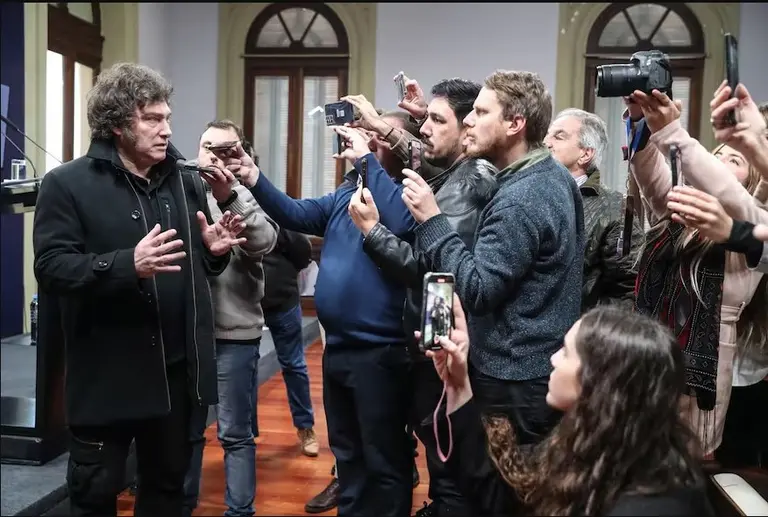 Video | Javier Milei volvió a defender a Sandra Pettovello y aseguró: "Nicolás Posse es historia"