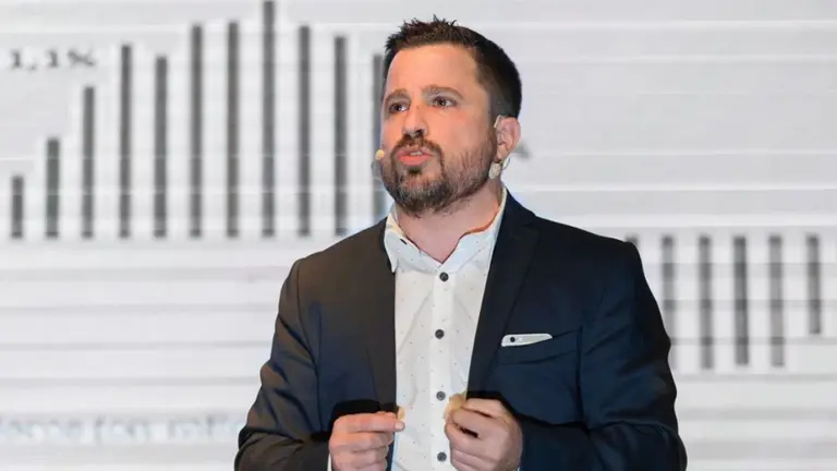 Por qué para Martín Tetaz el aguinaldo "es una estafa": el ejemplo que dio en redes sociales