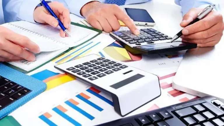 AFIP prorrogó Ganancias y Bienes Personales, con pago de anticipo extra