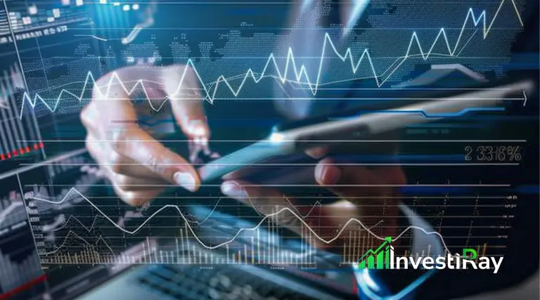 Navegando por las nuevas realidades del comercio en línea con InvestiRay