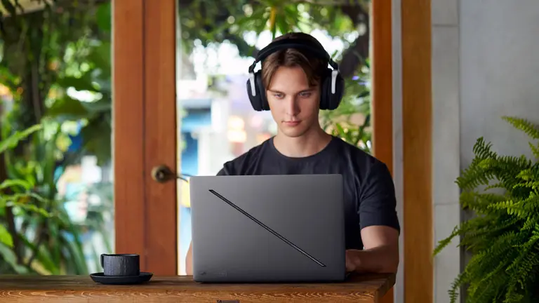 Esta marca de computadoras revela sus nuevos modelos para jugar con la inteligencia artificial