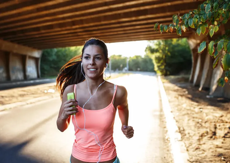 Autocuidado y alivio eficaz del dolor muscular: la estrategia de Bayer con Actron