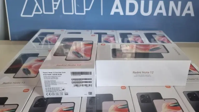 La AFIP subasta celulares baratos: qué modelos se pueden comprar en el remate