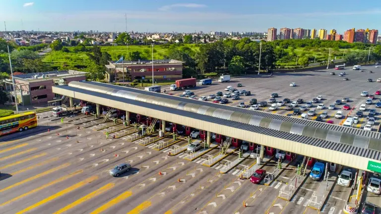 Aumentan los peajes en autopista y rutas nacionales: cómo quedan las tarifas