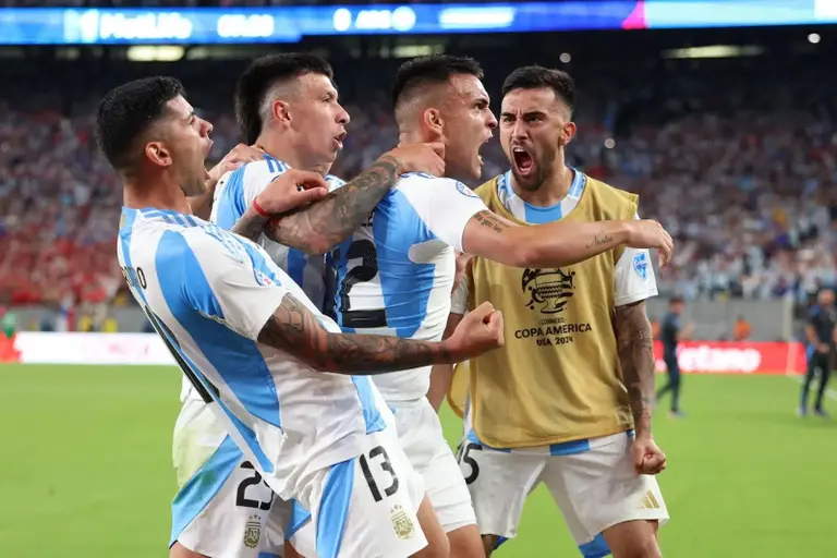 Predicciones Copa América: Argentina vs Perú según ChatGPT