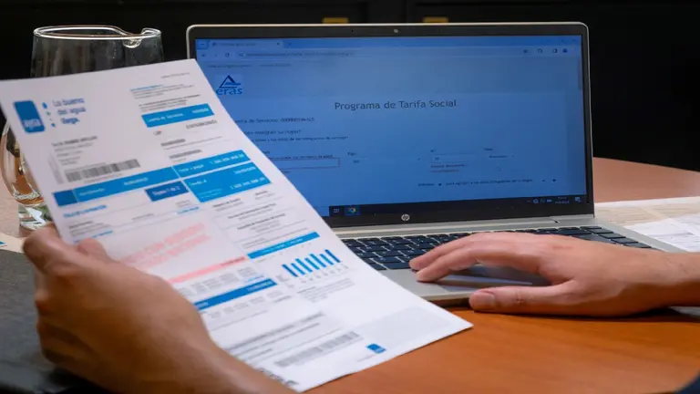 Cómo solicitar la tarifa social del agua en julio 2024