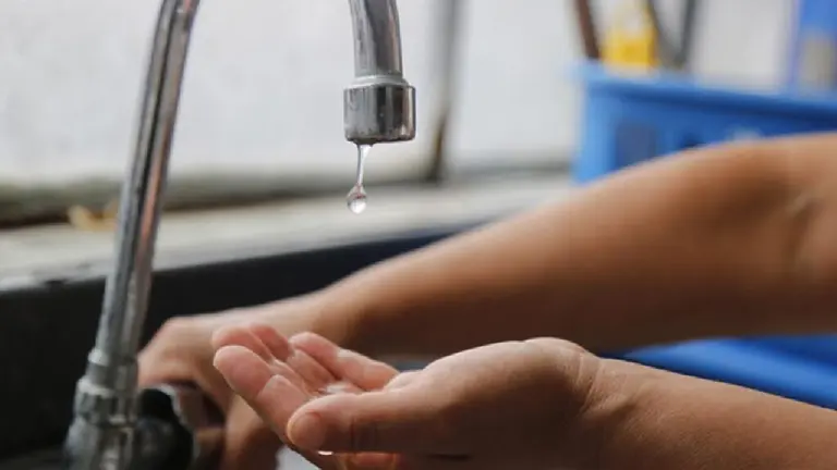 El Gobierno establece un aumento del 1% en las tarifas de agua