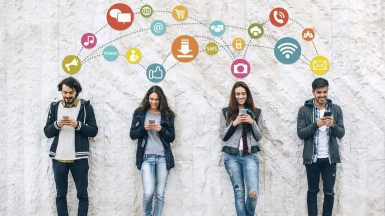 Así perjudican las redes sociales a la salud mental de los jóvenes