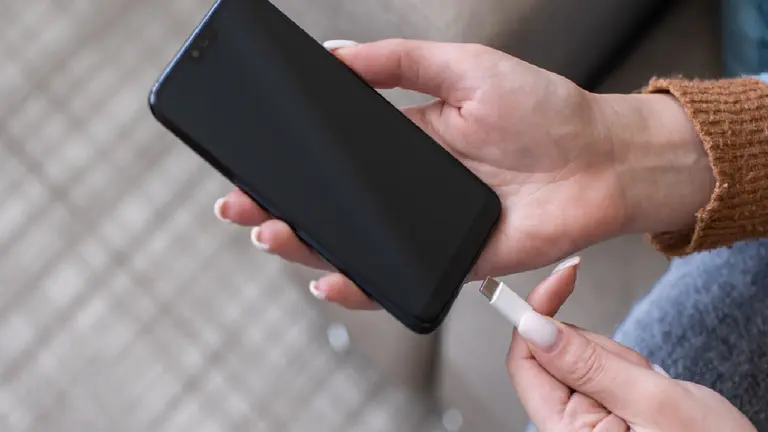 Las alternativas para recuperar un celular bloqueado