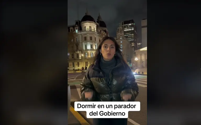 Una periodista mostró en detalle como son los refugios para personas en situación de calle y se volvió viral