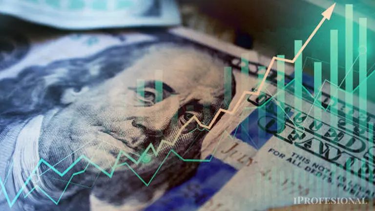 Dólar blue pegó un salto en el comienzo de semana